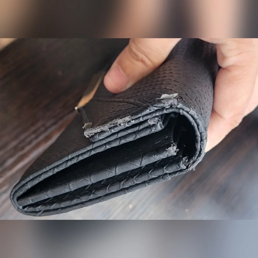Black Wallet